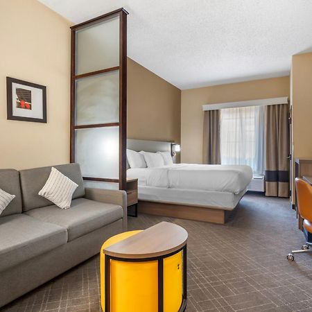 คอมฟอร์ท สวีท แมคคินนีย์ อัลเลน Hotel ภายนอก รูปภาพ